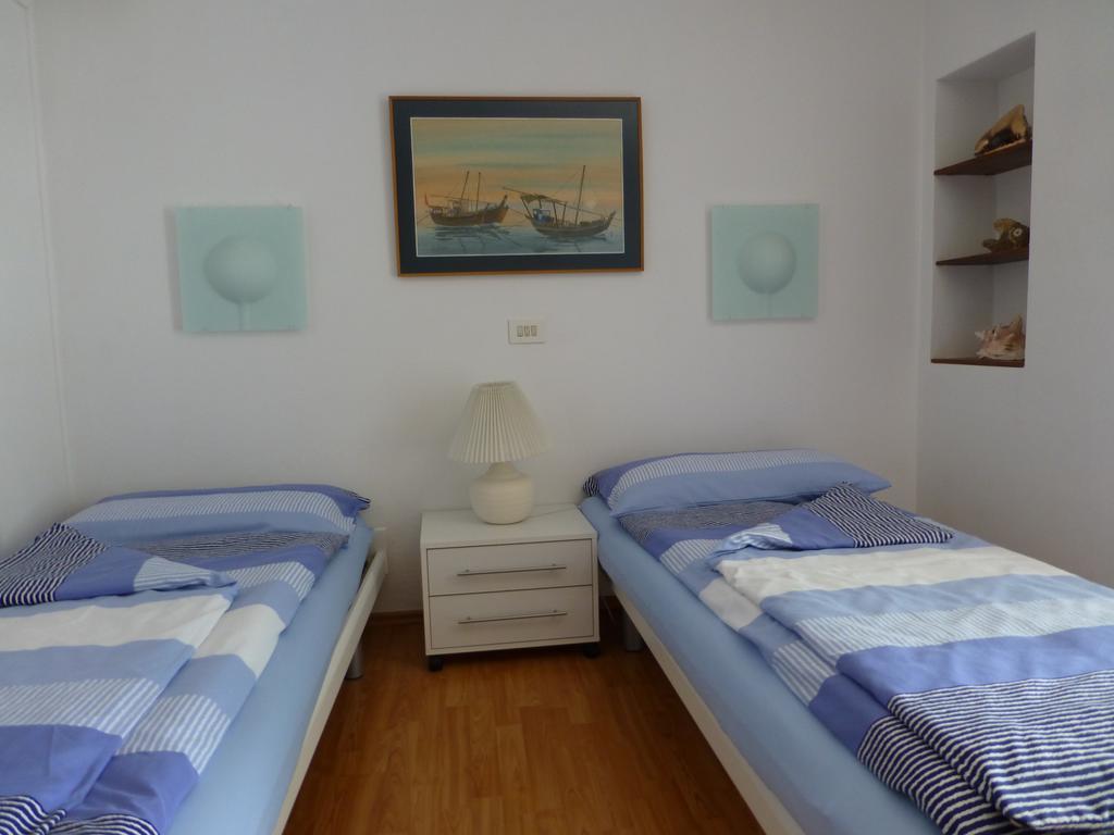 Casa Chatelain Ronco sopra Ascona Camera foto